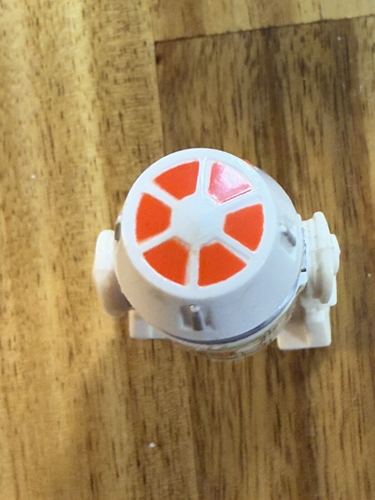 R5-D4 (Arfive-Defour) sold