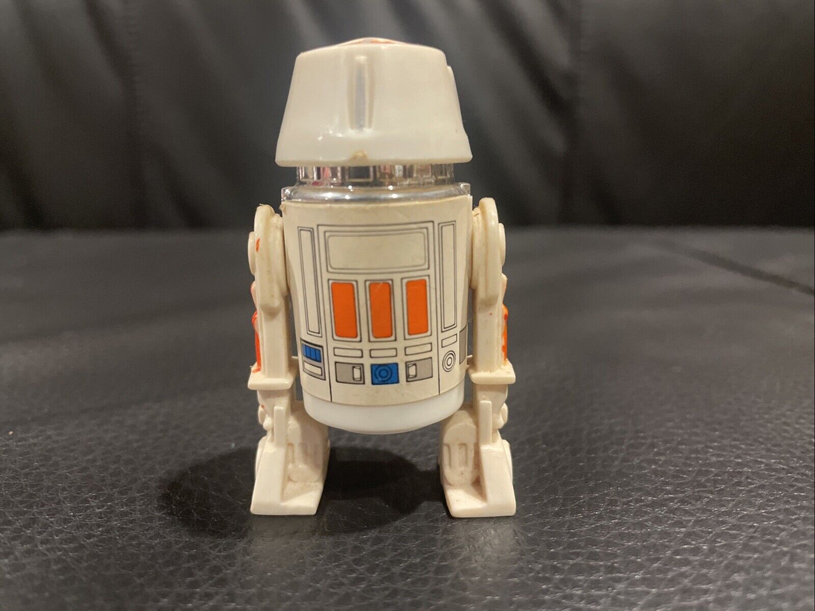 R5-D4 (Arfive-Defour) sold
