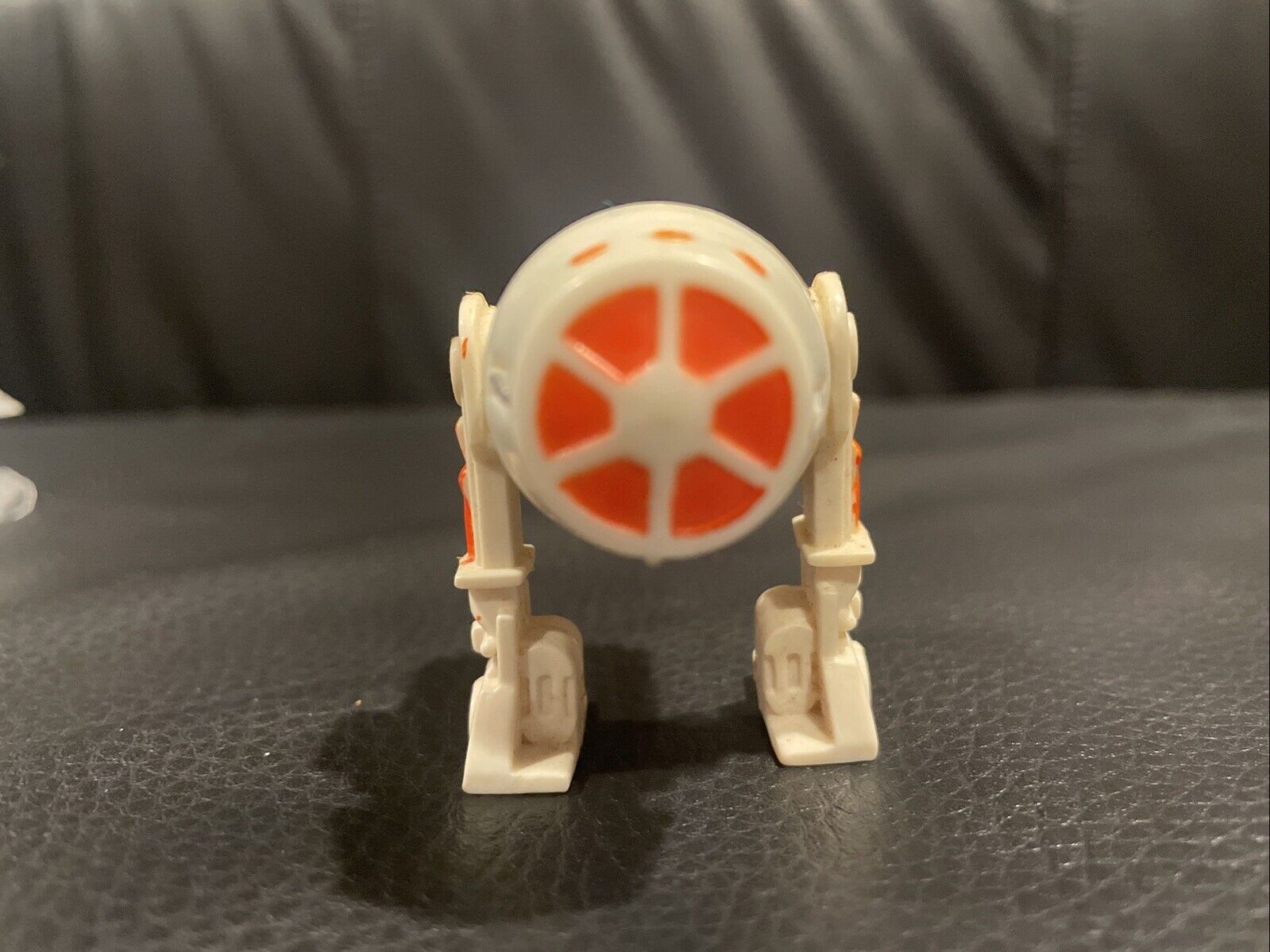 R5-D4 (Arfive-Defour) sold