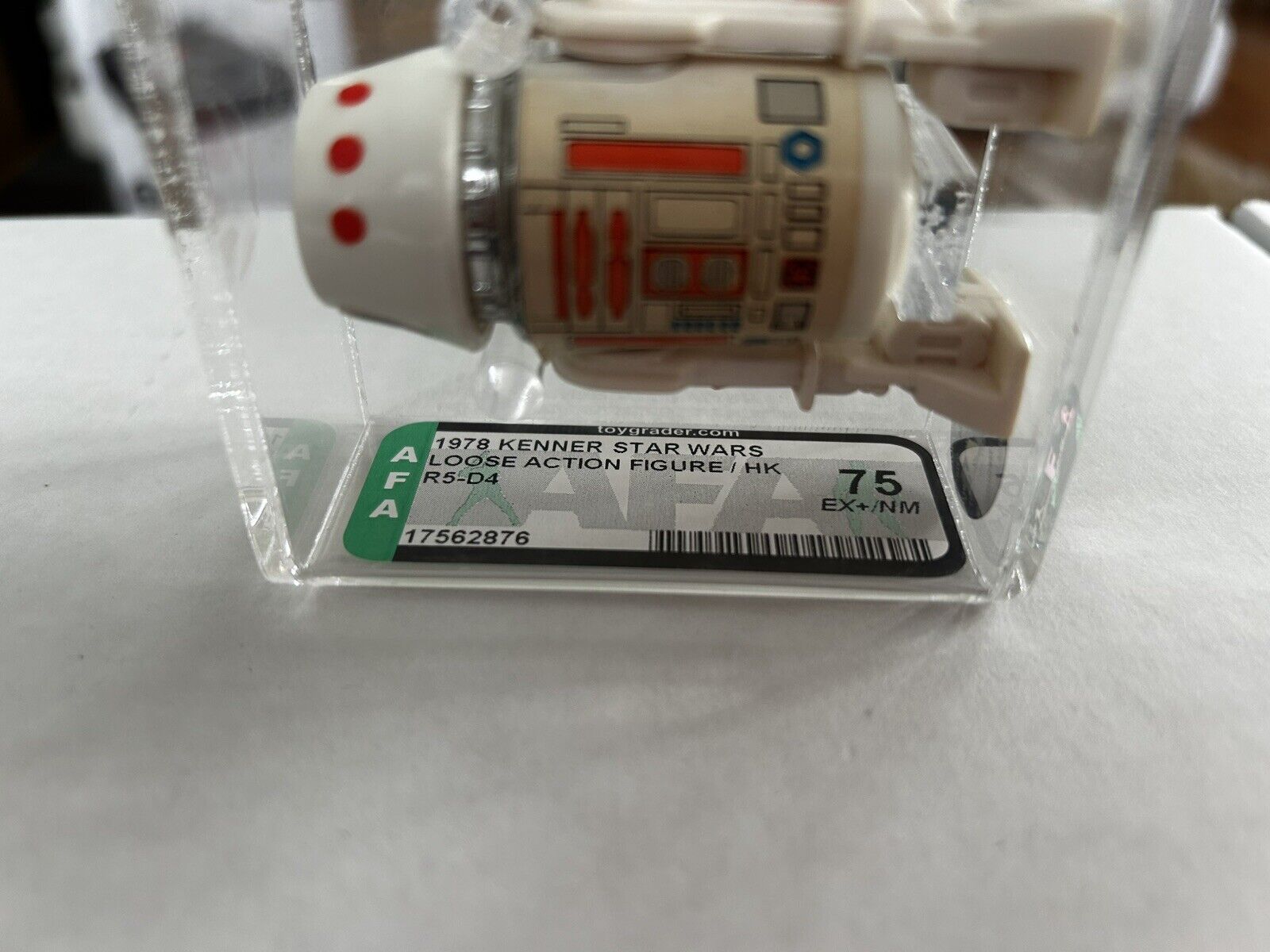R5-D4 (Arfive-Defour) sold