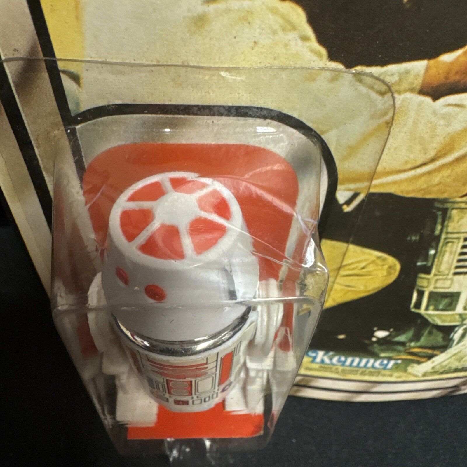 R5-D4 (Arfive-Defour) sold