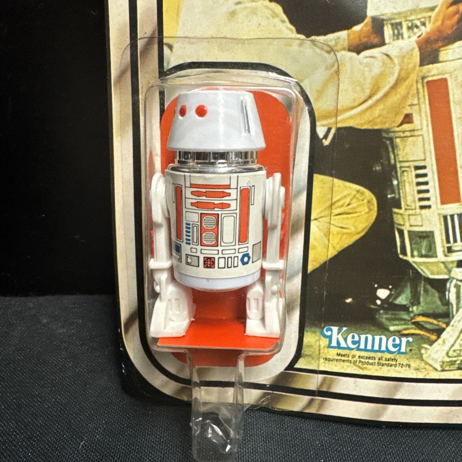 R5-D4 (Arfive-Defour) sold