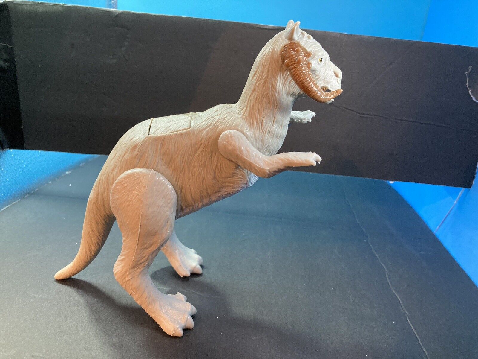 Tauntaun (closed belly) sold