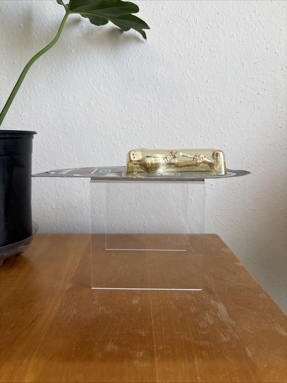 8D8 sold