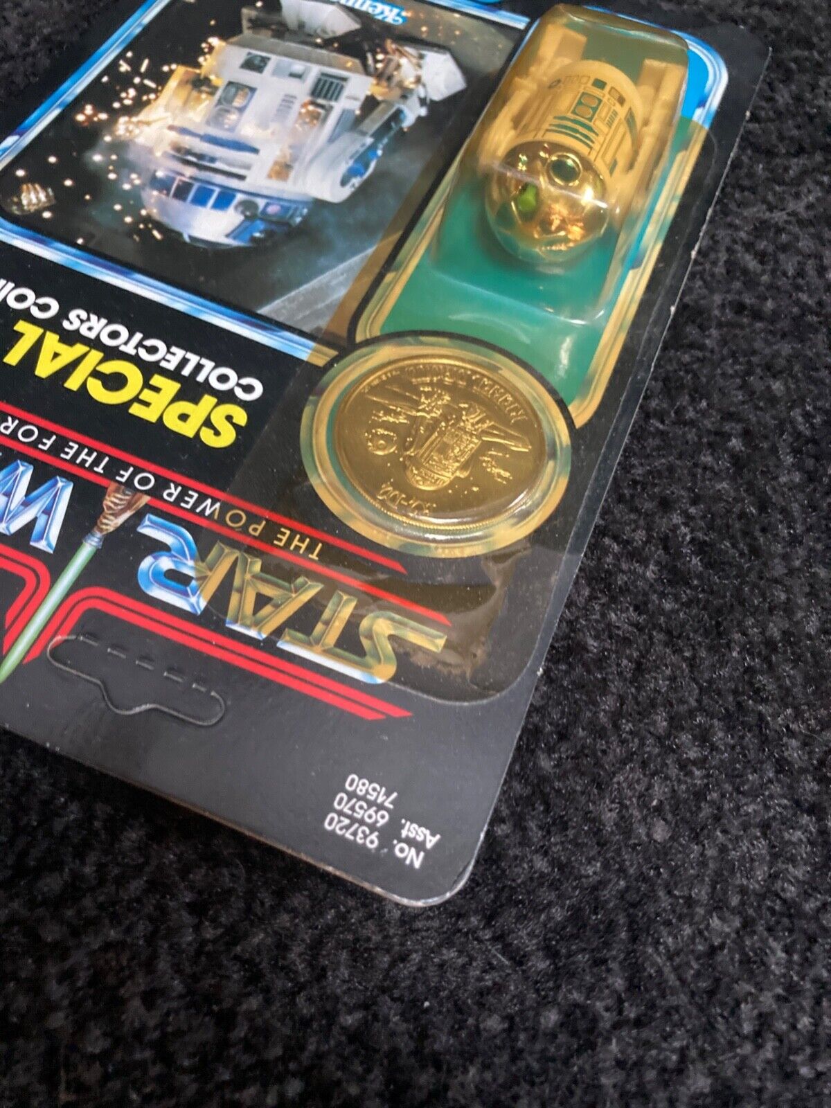 R2-D2 (Artoo-Detoo) with pop-up Lightsaber sold