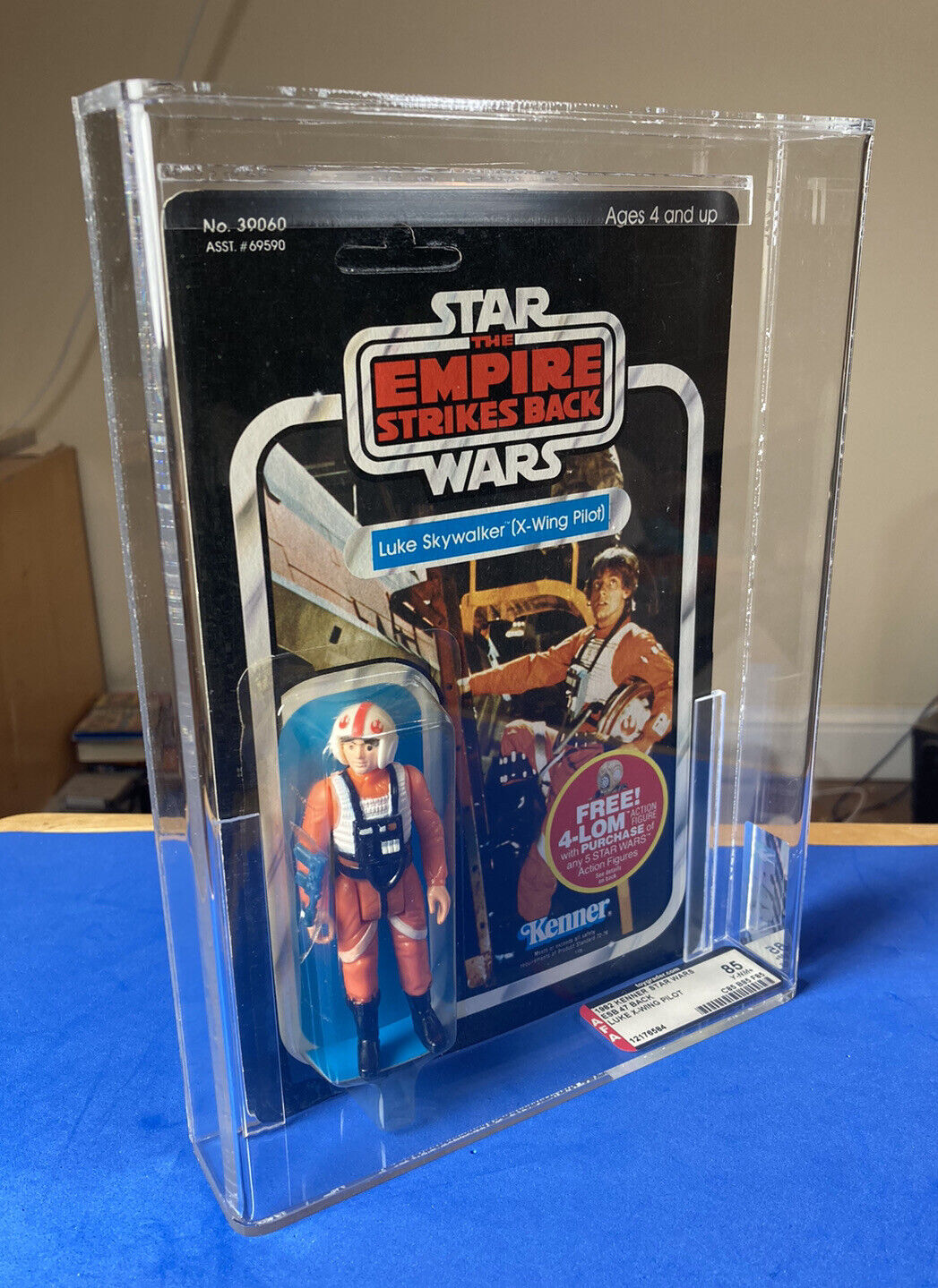 Luke Skywalker (X-Wing Fighter Pilot) sold