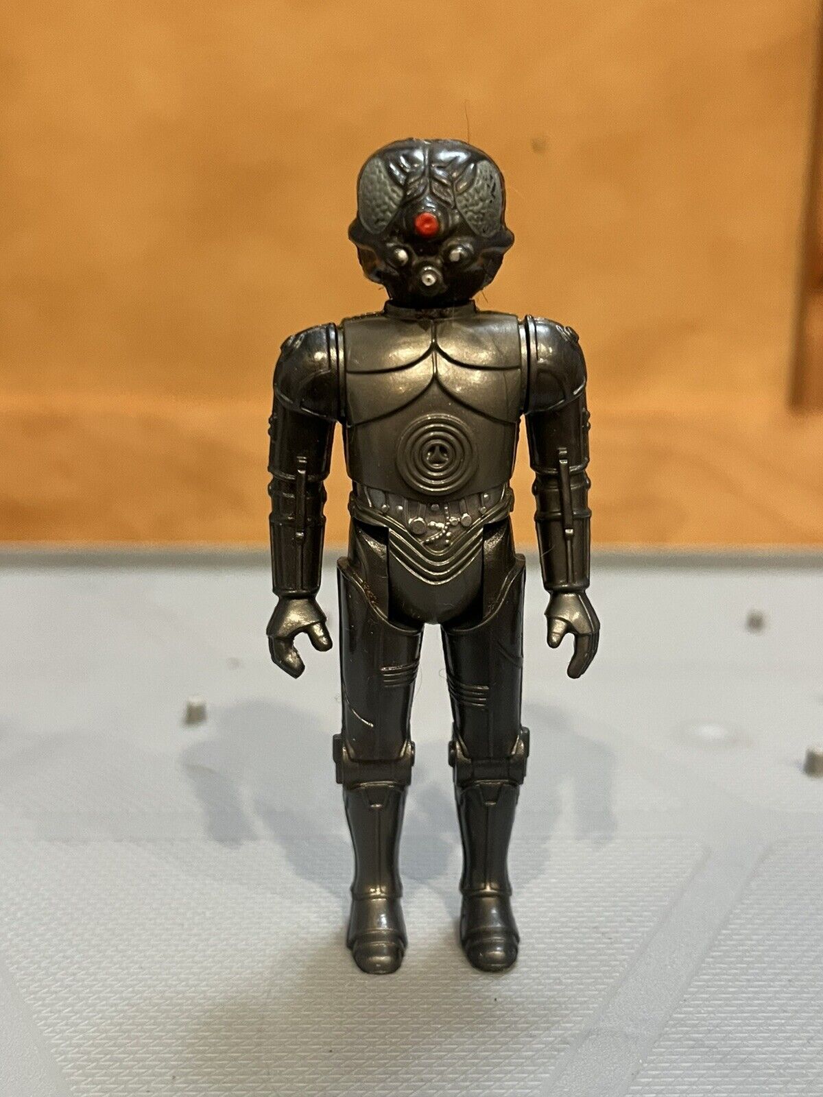 Zuckuss sold