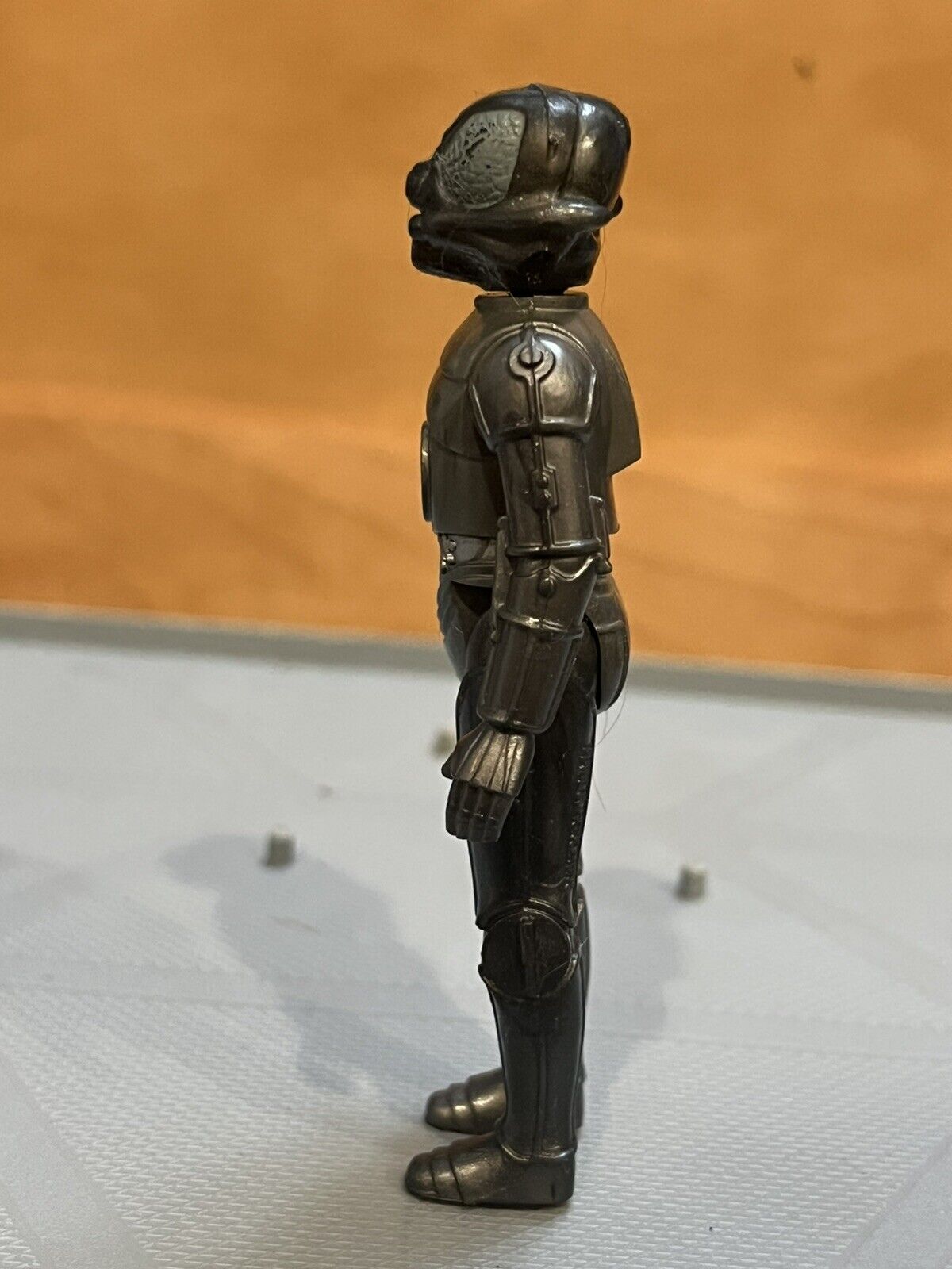 Zuckuss sold