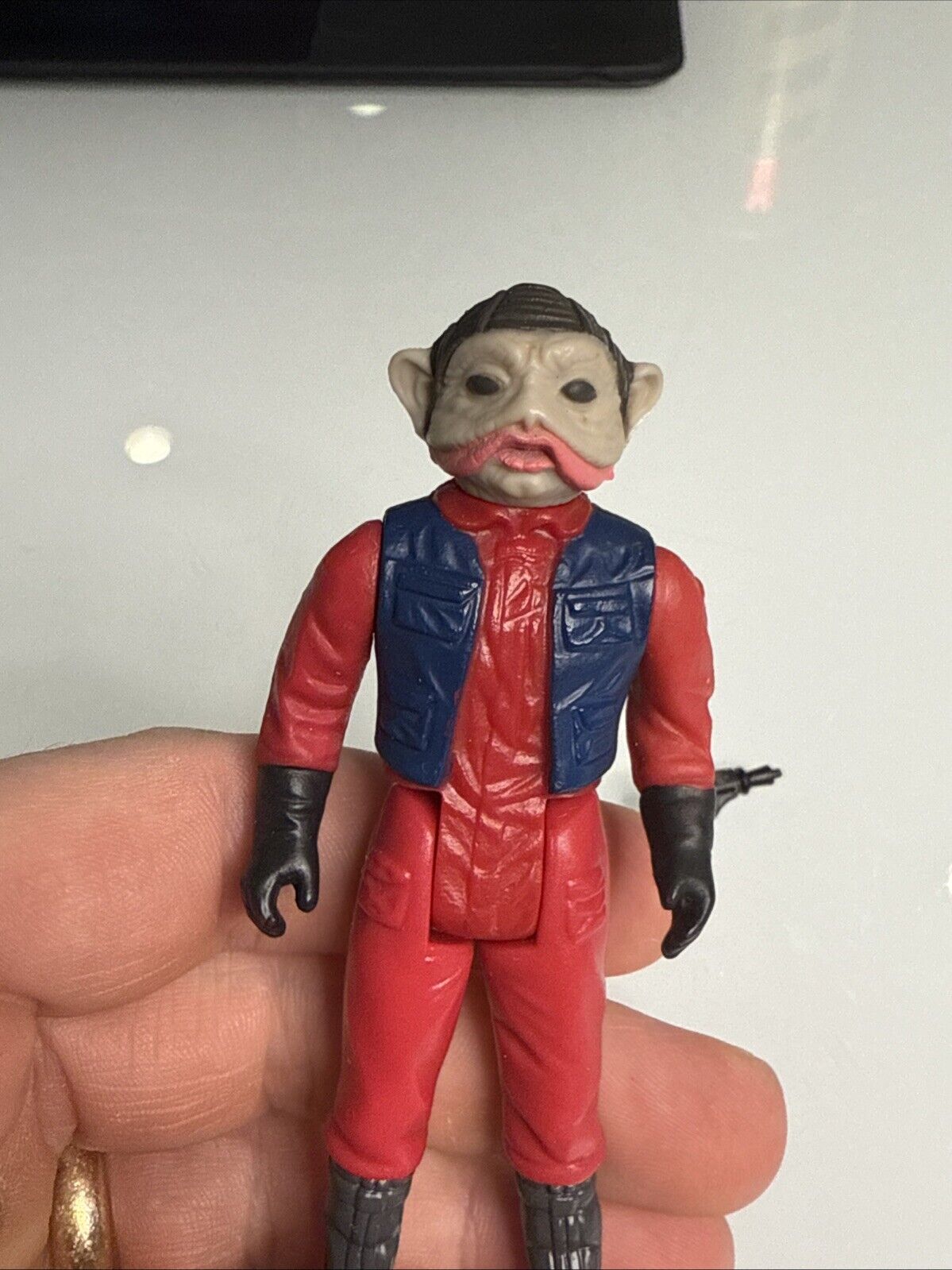 Nien Nunb sold
