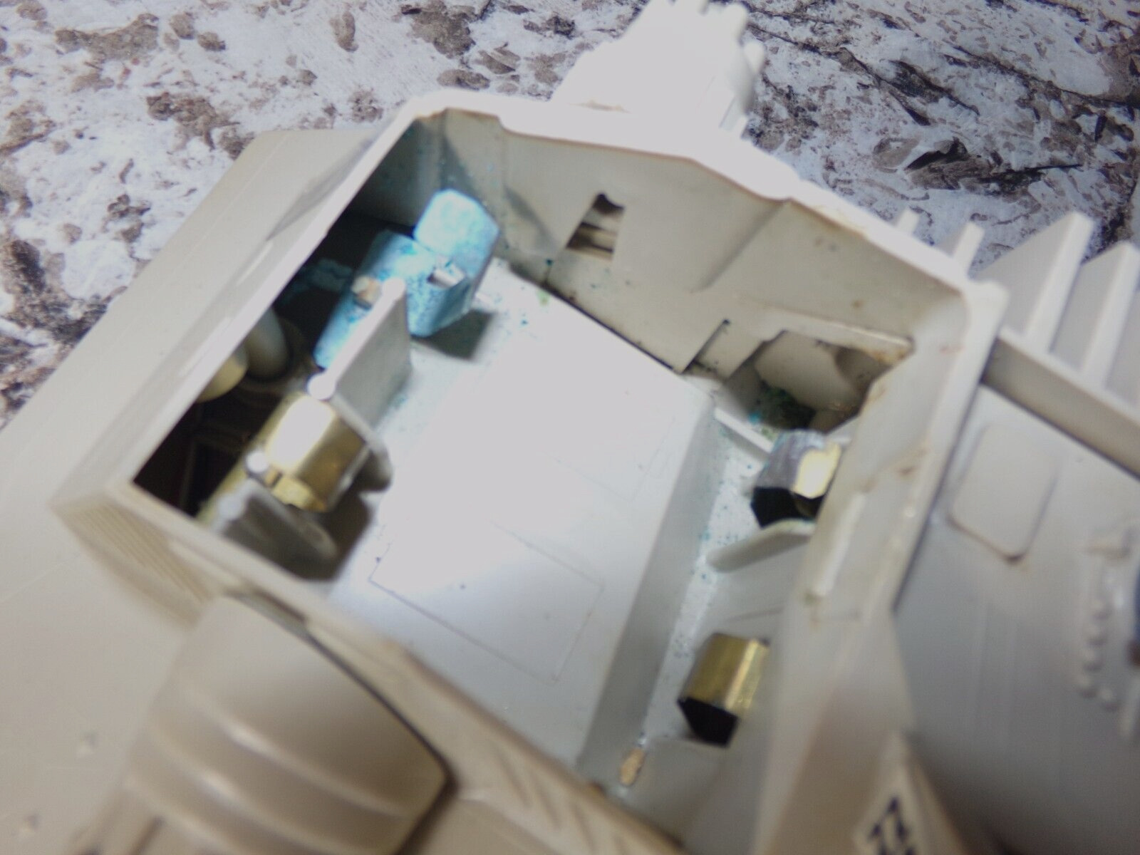 Rebel Armored Snowspeeder sold