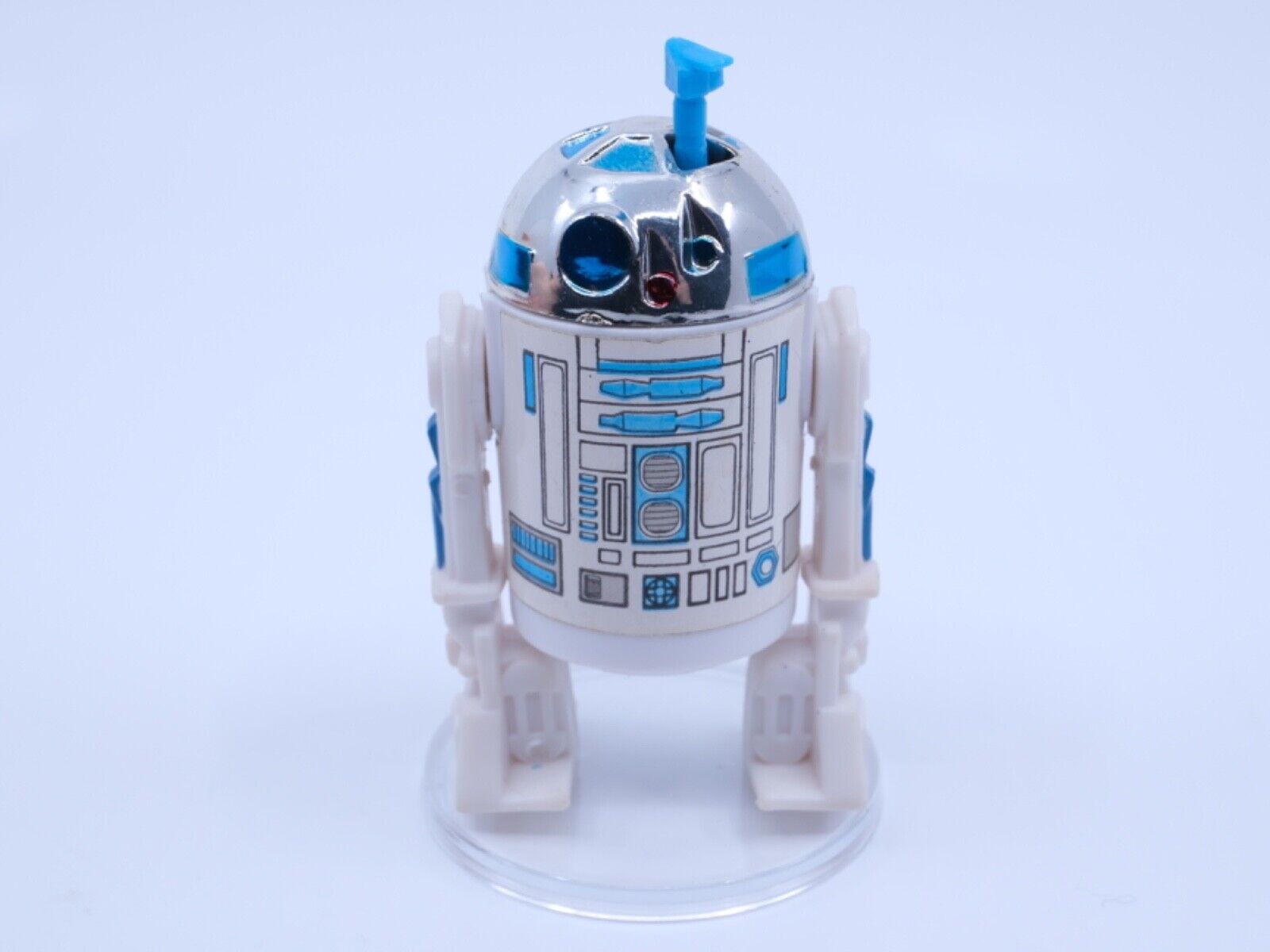R2-D2 (Artoo-Detoo) (with Sensorscope) sold