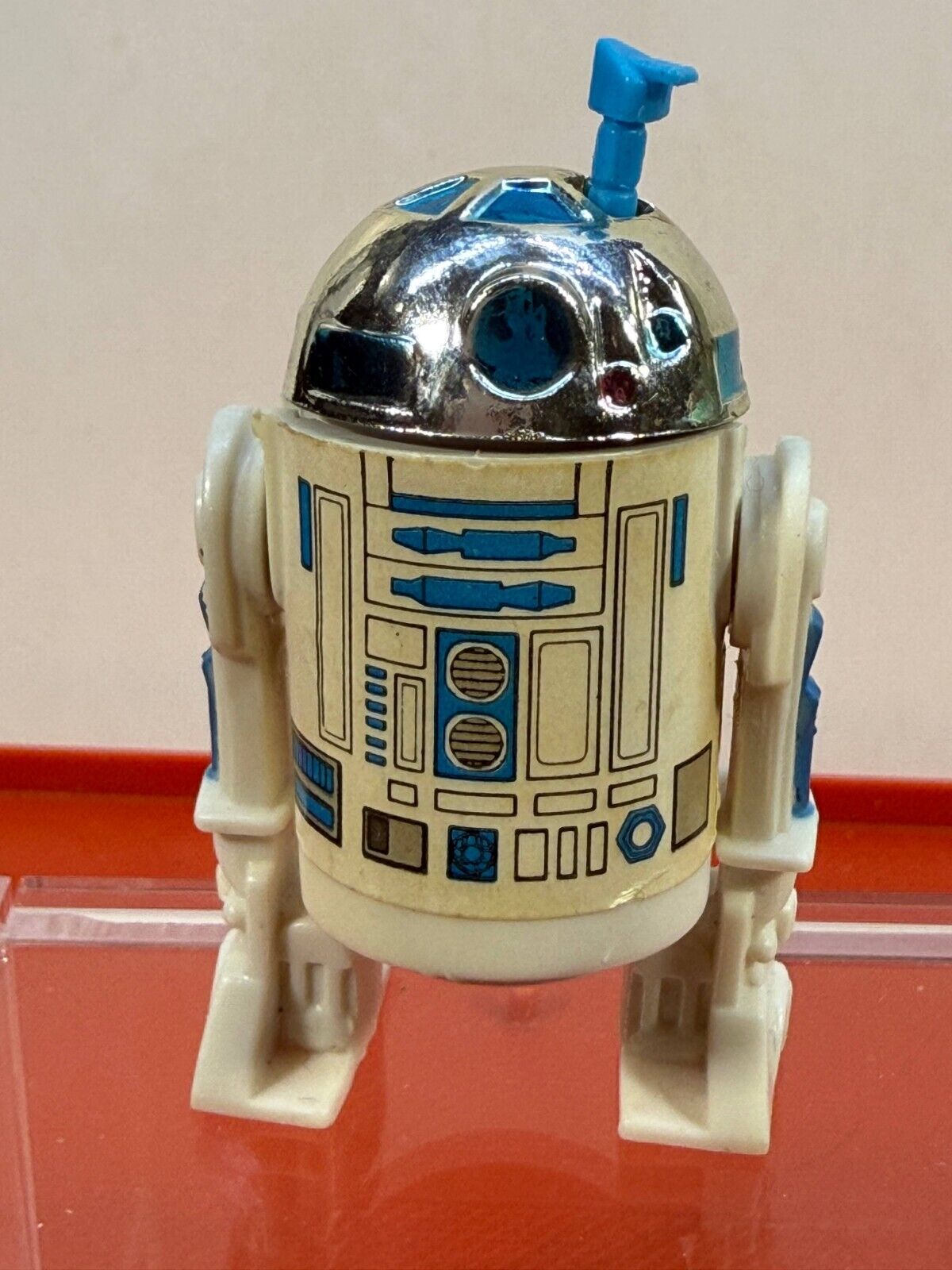 R2-D2 (Artoo-Detoo) (with Sensorscope) sold