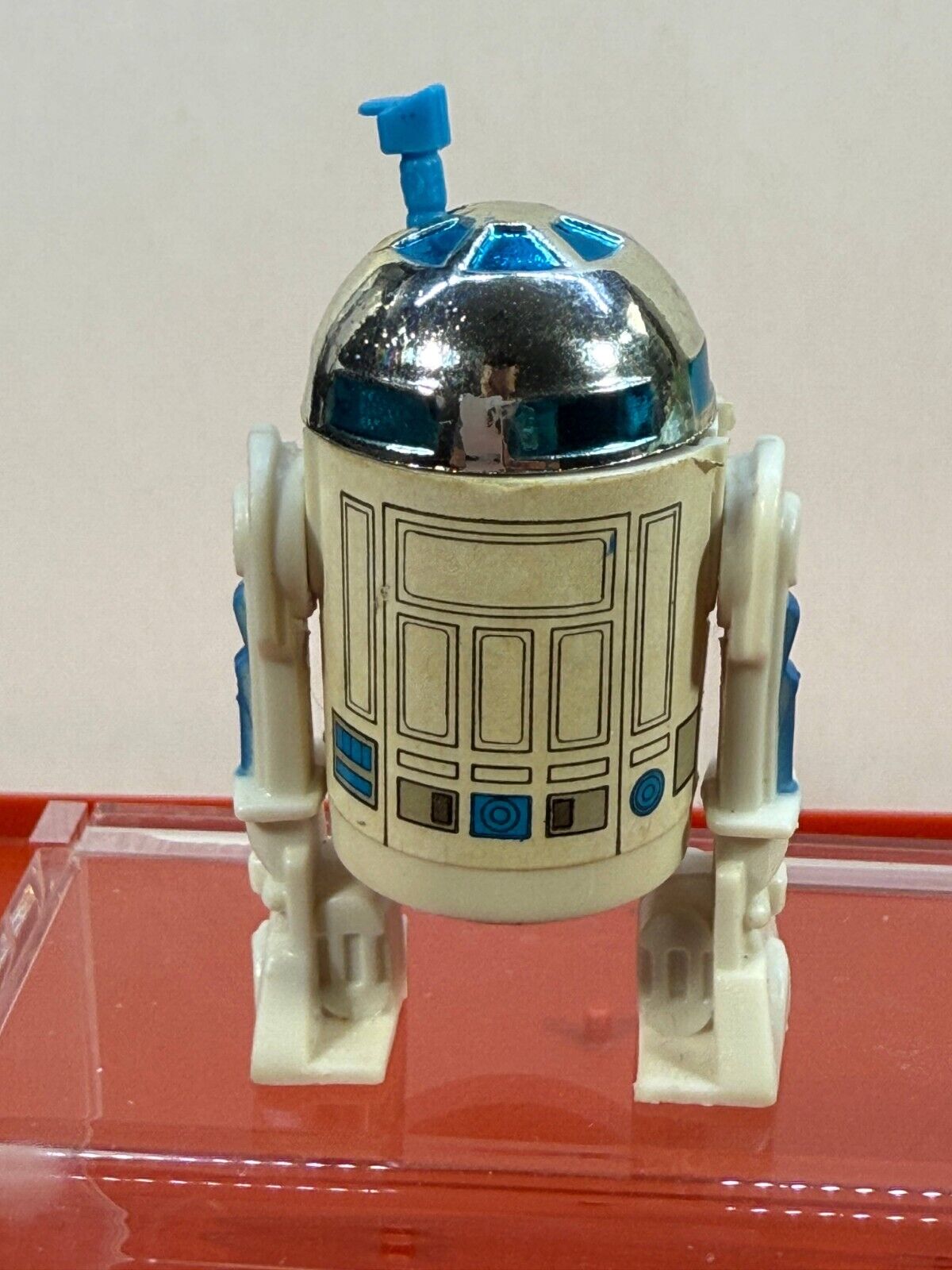 R2-D2 (Artoo-Detoo) (with Sensorscope) sold
