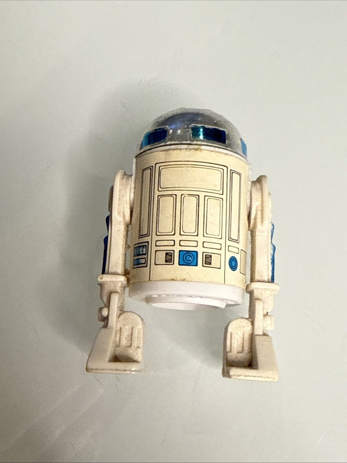 R2-D2 (Artoo-Detoo) (with Sensorscope) sold