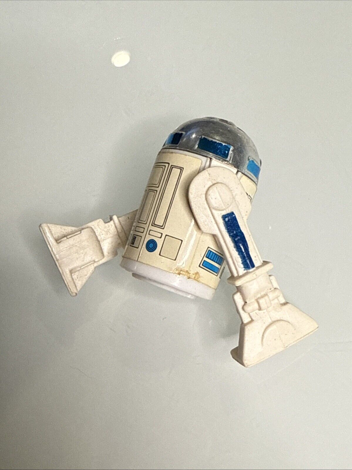 R2-D2 (Artoo-Detoo) (with Sensorscope) sold