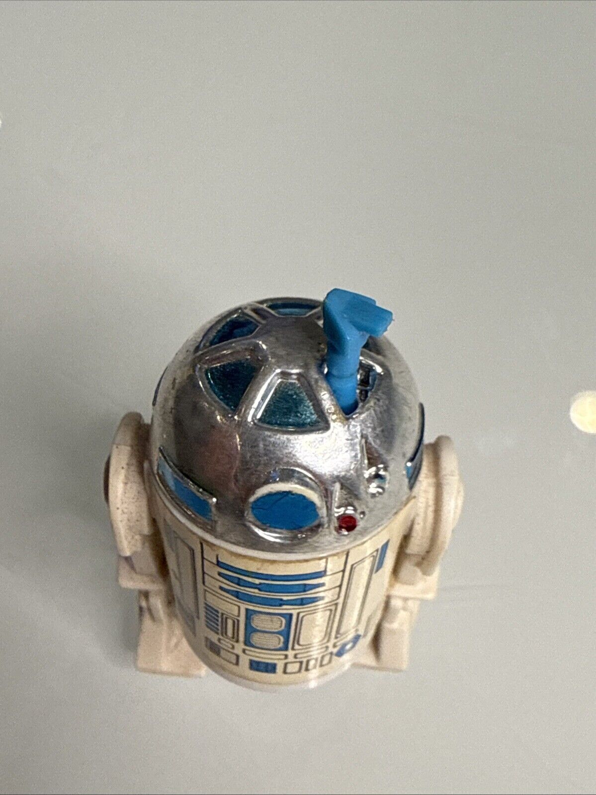 R2-D2 (Artoo-Detoo) (with Sensorscope) sold