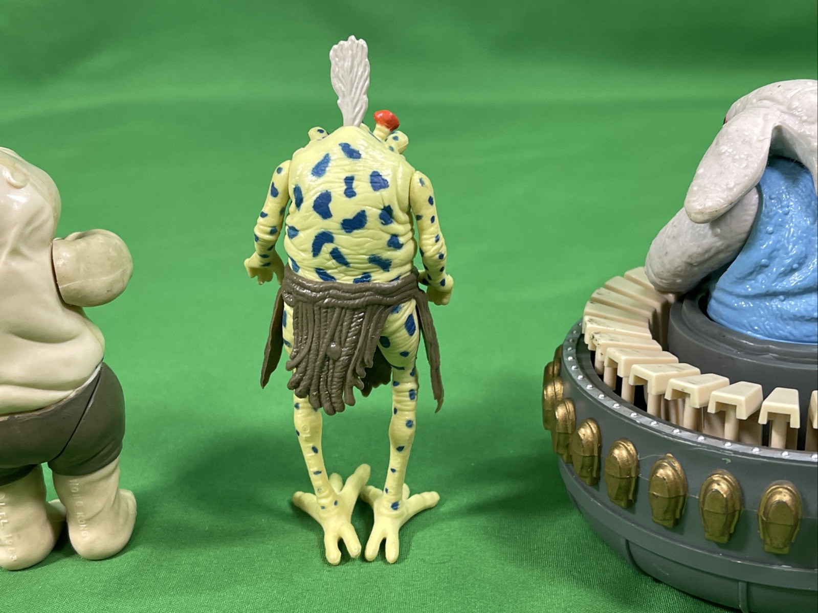 Sy Snootles & The Rebo Band sold