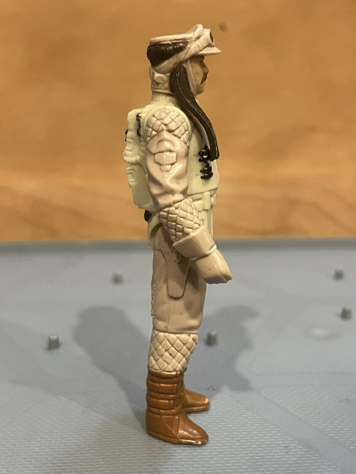 Rebel Commander sold