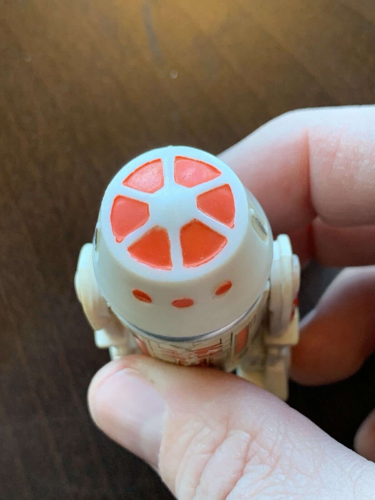 R5-D4 (Arfive-Defour) sold