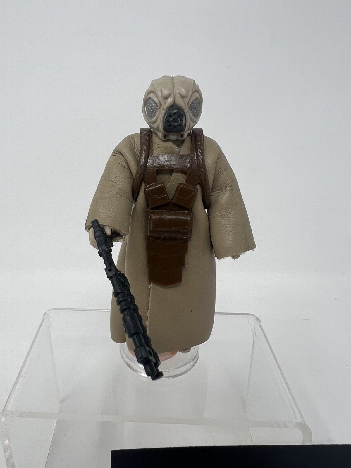 4-LOM sold
