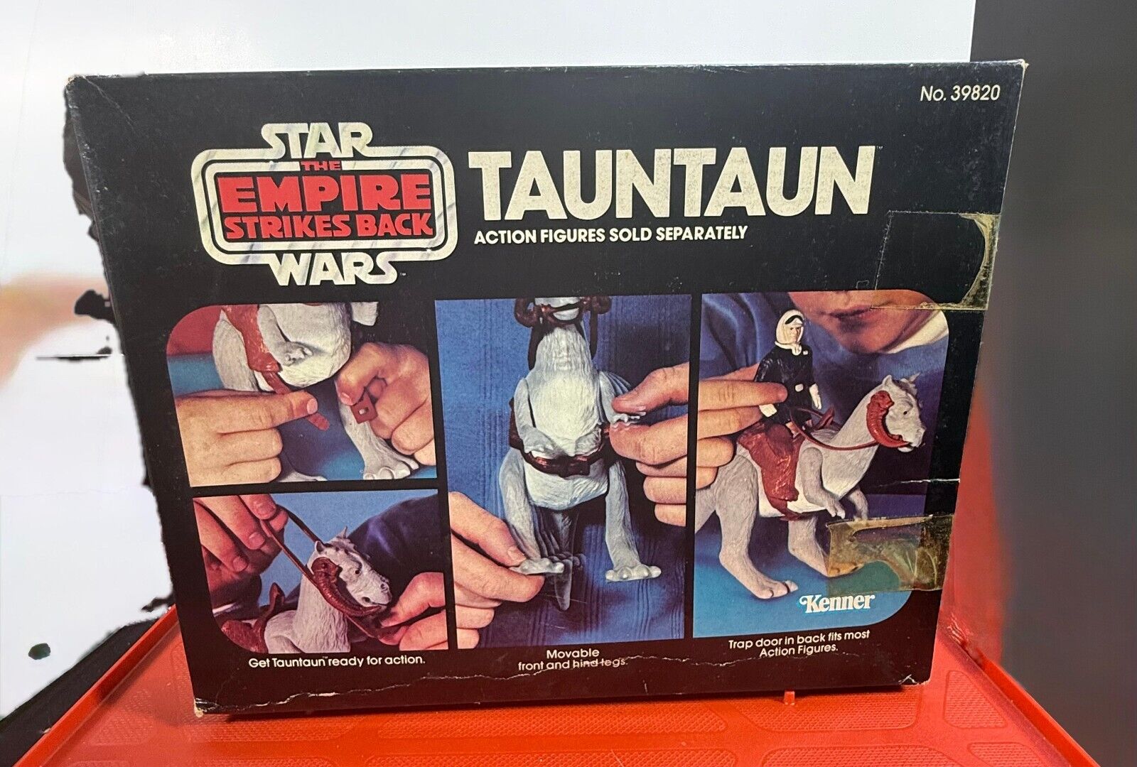Tauntaun (closed belly) sold