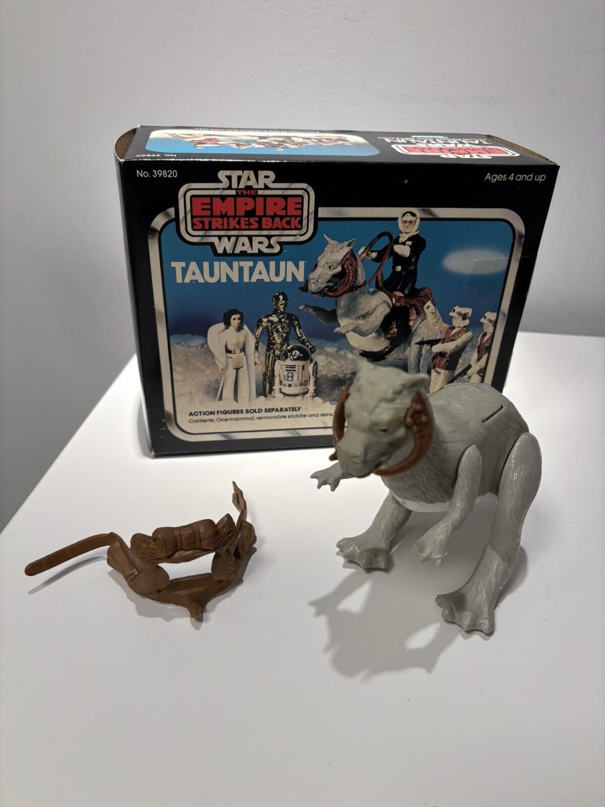 Tauntaun (closed belly) sold
