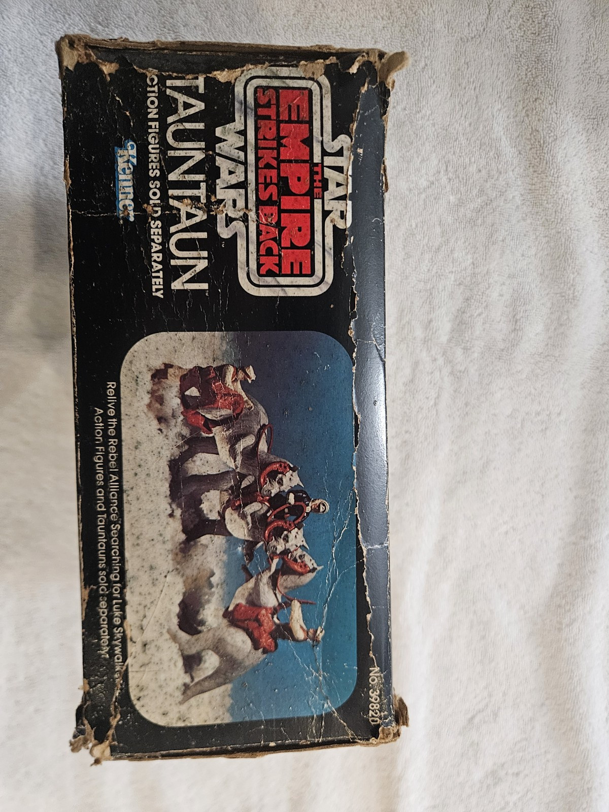 Tauntaun (closed belly) sold