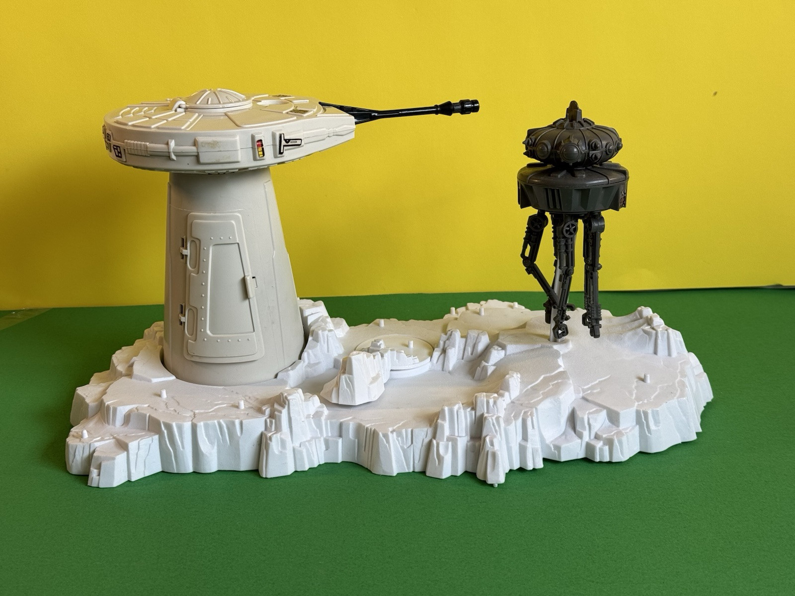 Turret Probot Playset sold