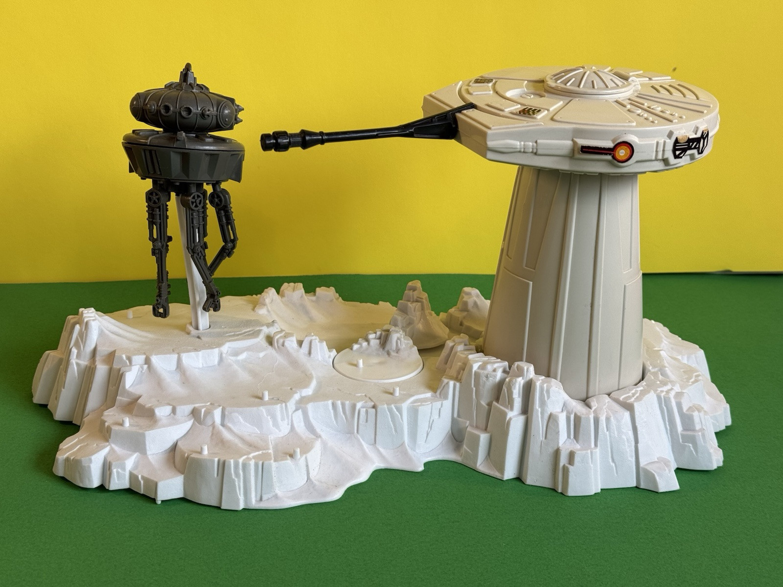 Turret Probot Playset sold