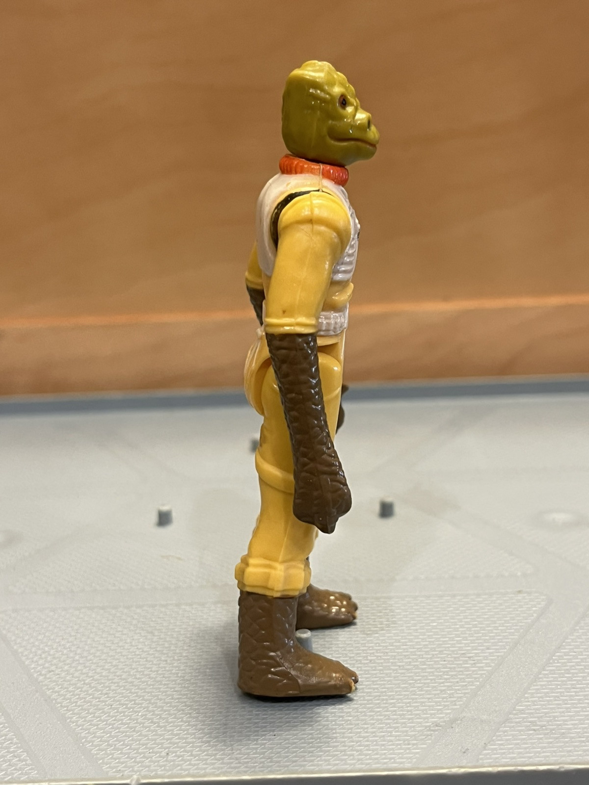 Bossk (Bounty Hunter) sold