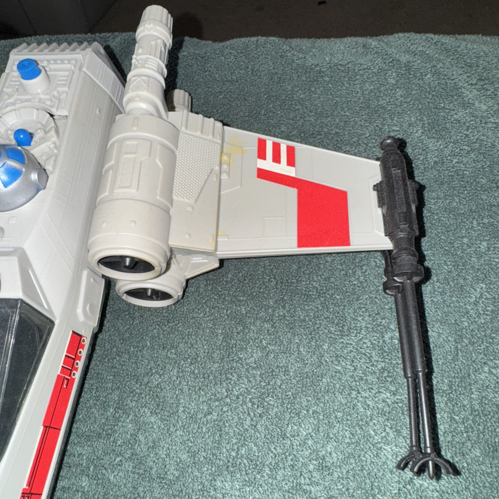 X-Wing Fighter (Battle Damaged) sold