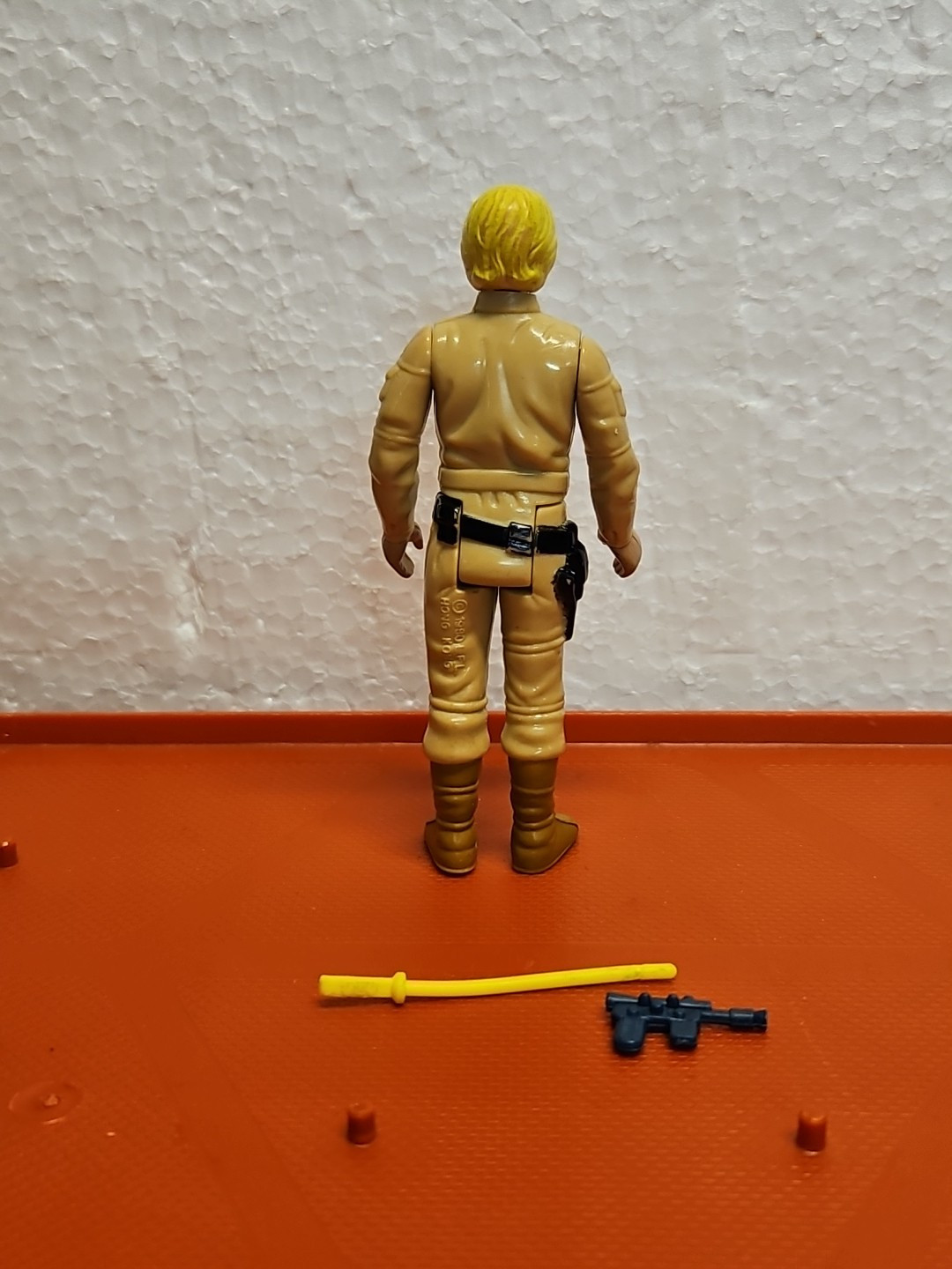 Luke Skywalker (Bespin Fatigues) sold