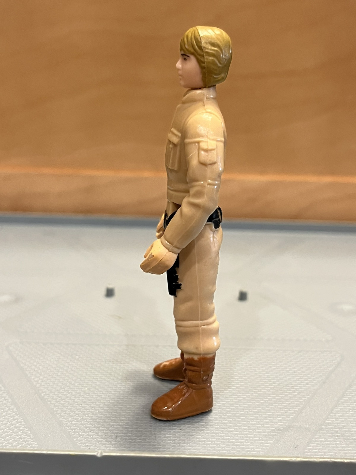 Luke Skywalker (Bespin Fatigues) sold