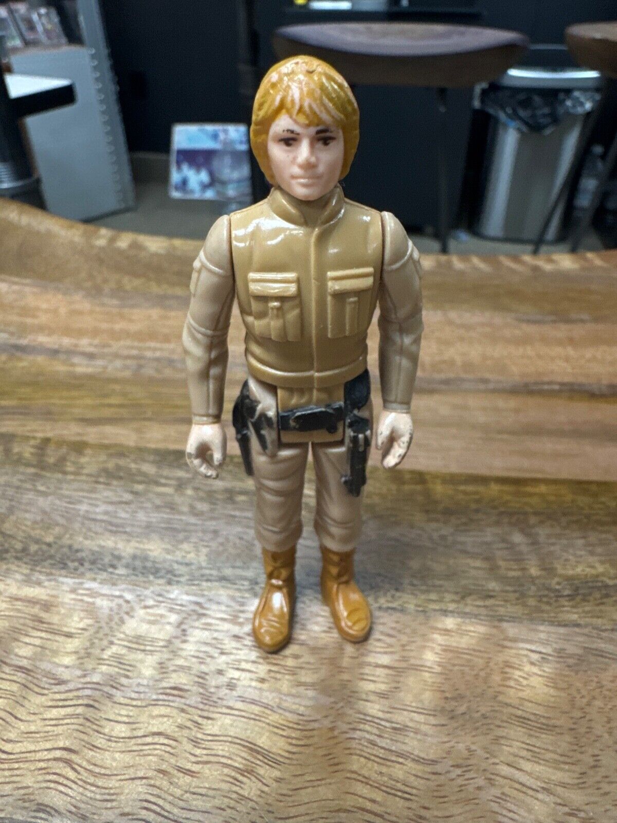 Luke Skywalker (Bespin Fatigues) sold