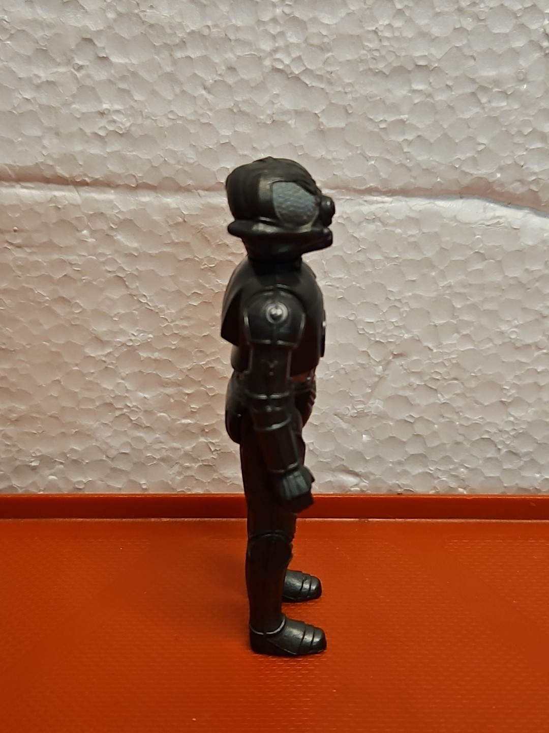 Zuckuss sold