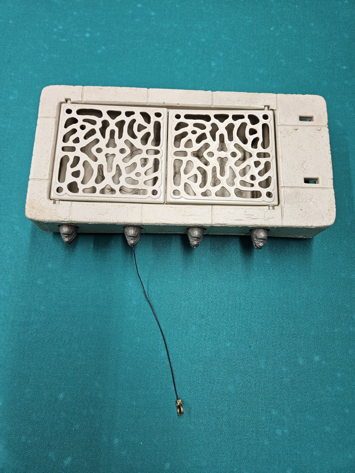 Jabba the Hutt Action Playset sold