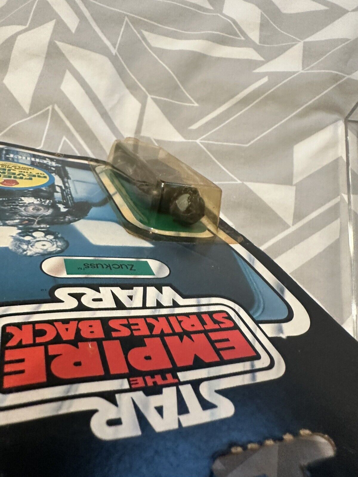 Zuckuss sold