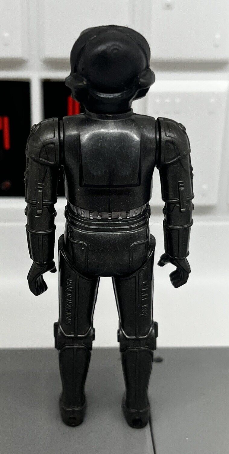 Zuckuss sold