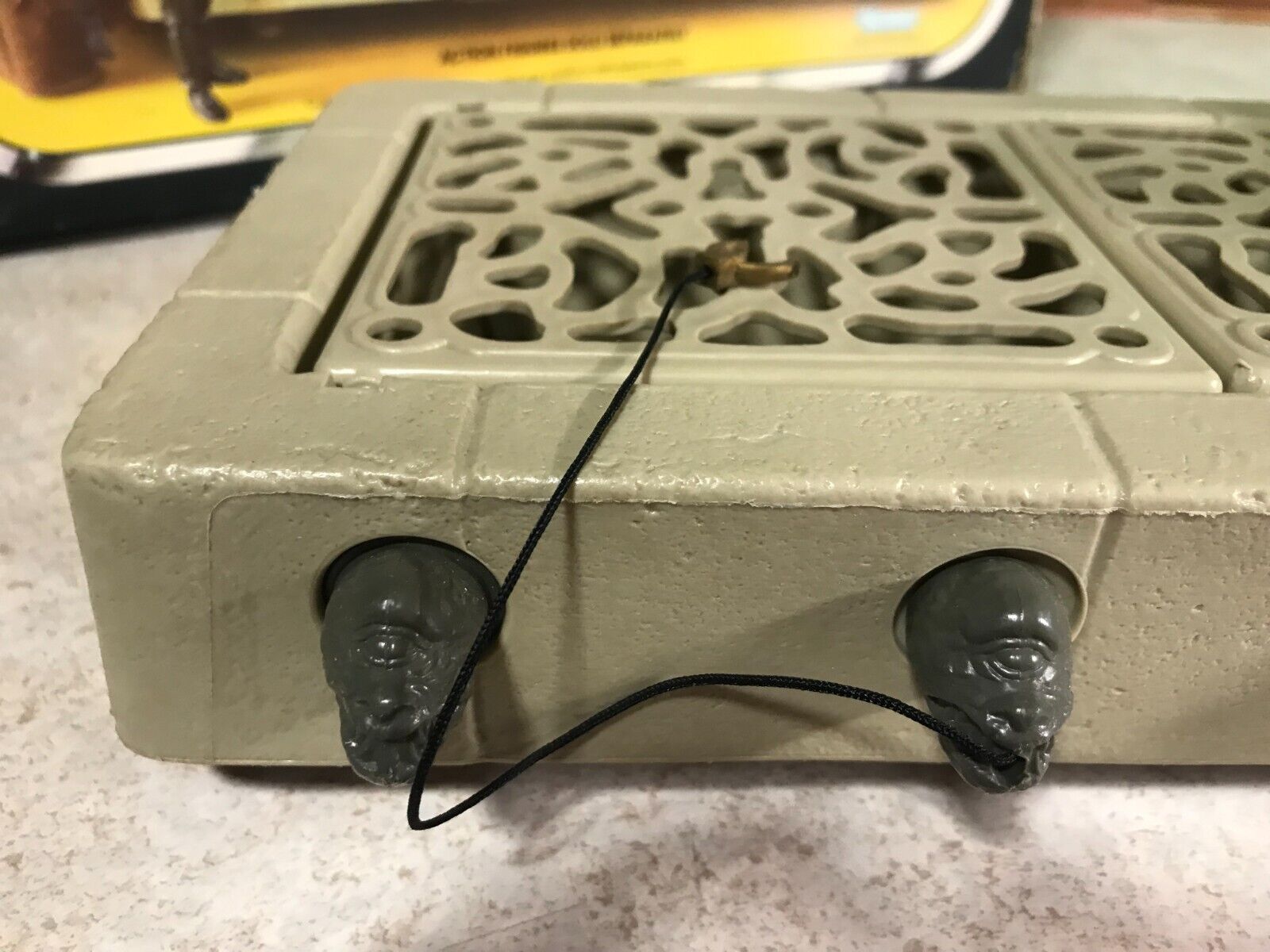 Jabba the Hutt Action Playset sold