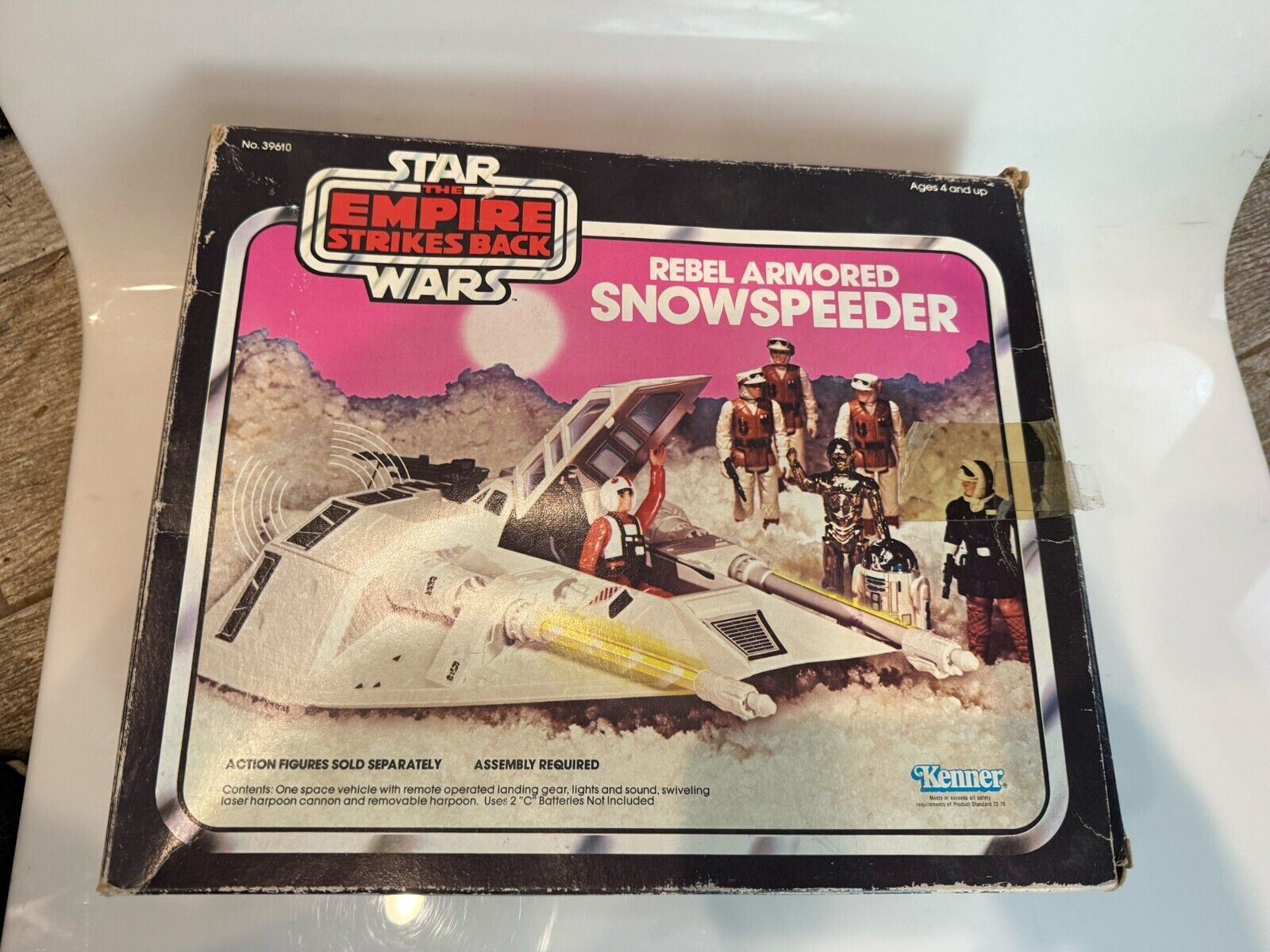 Rebel Armored Snowspeeder sold