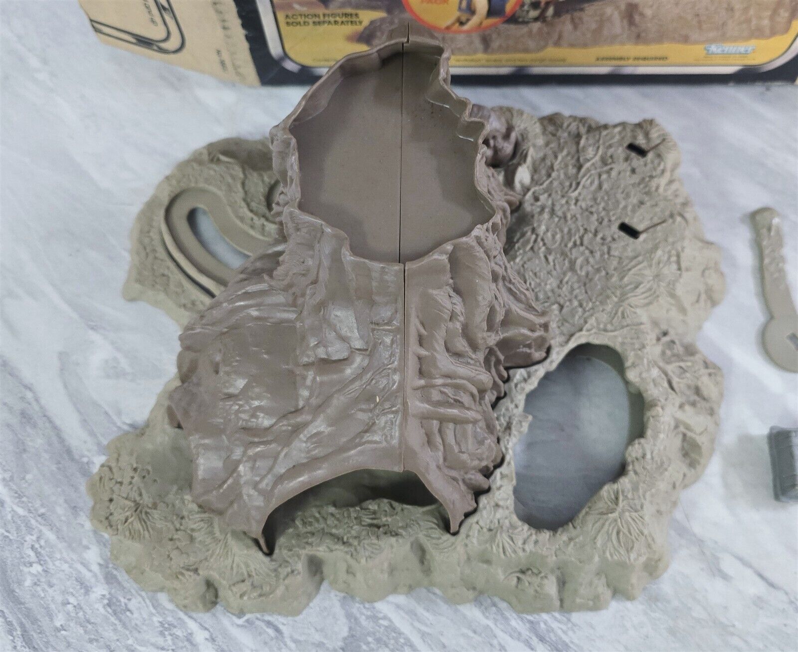 Dagobah Action Playset sold