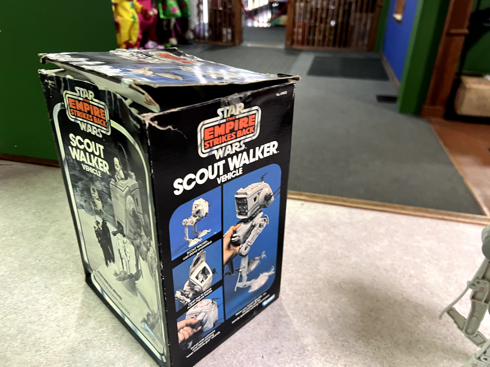 Scout Walker (AT-ST) sold