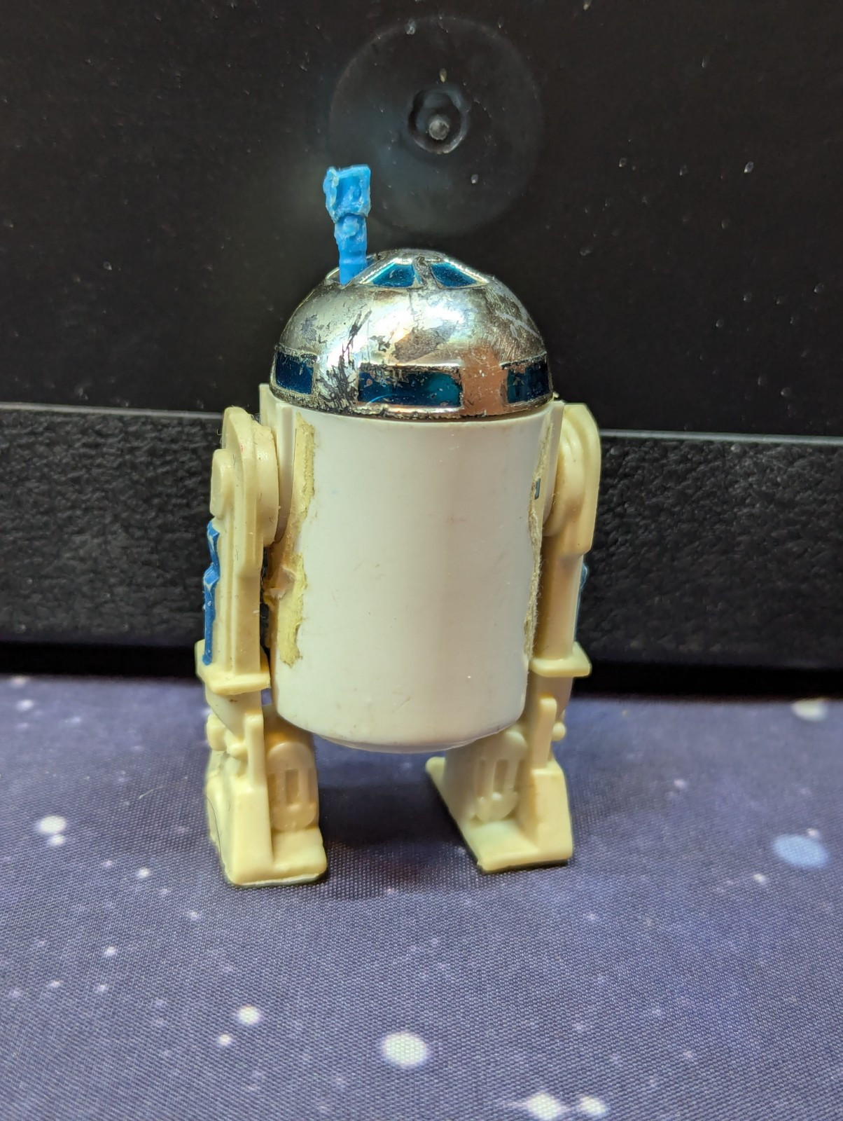 R2-D2 (Artoo-Detoo) (with Sensorscope) sold