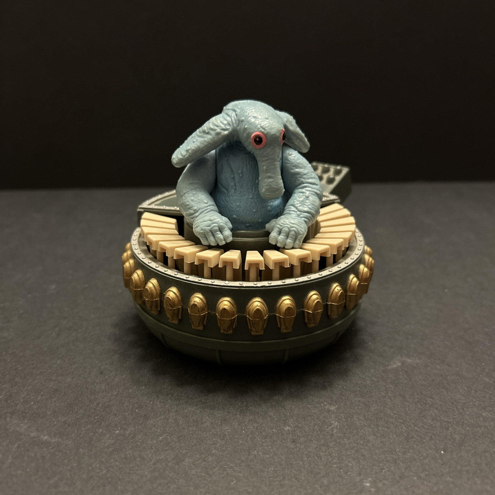 Sy Snootles & The Rebo Band sold