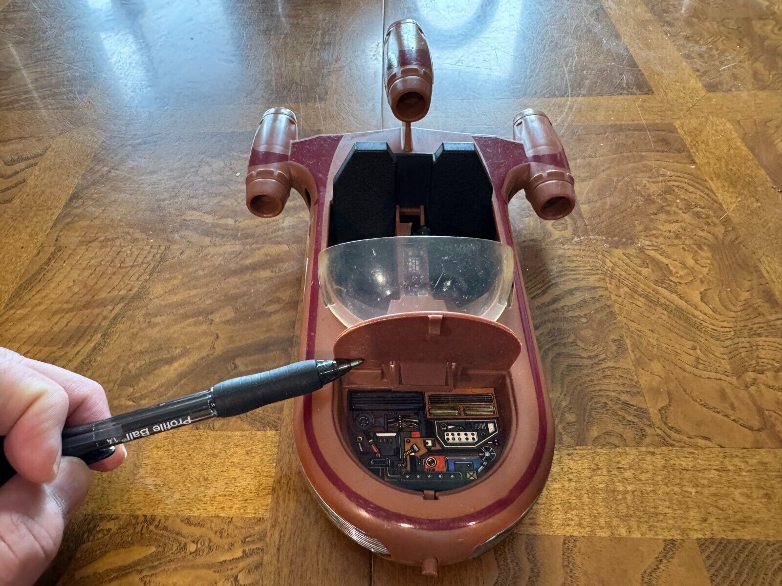 Landspeeder sold