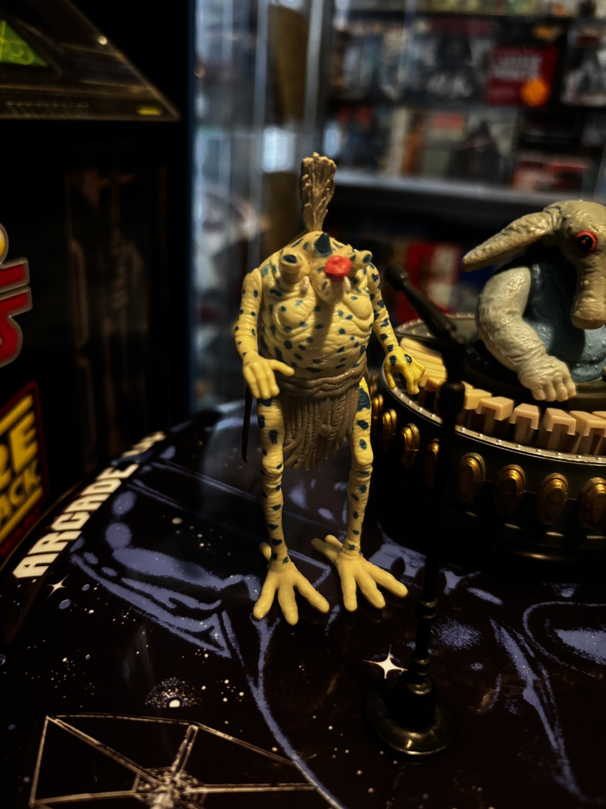 Sy Snootles & The Rebo Band sold