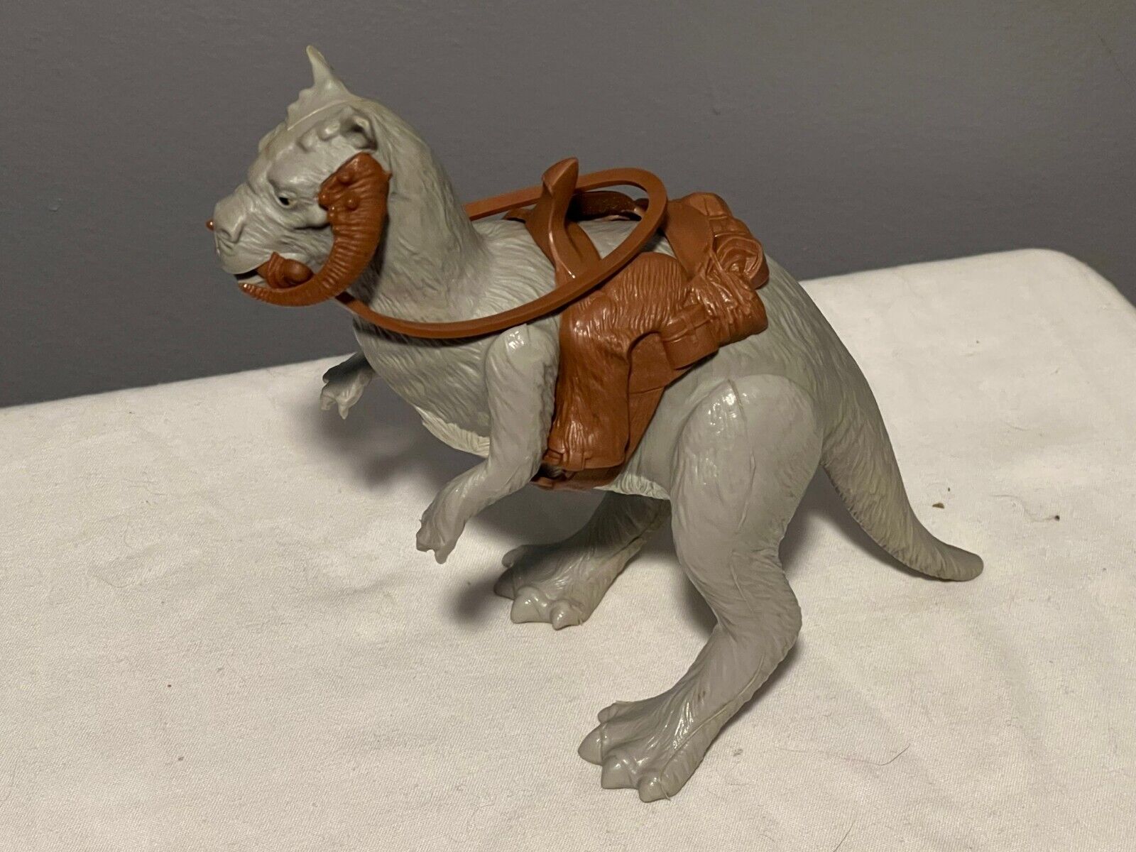Tauntaun (closed belly) sold