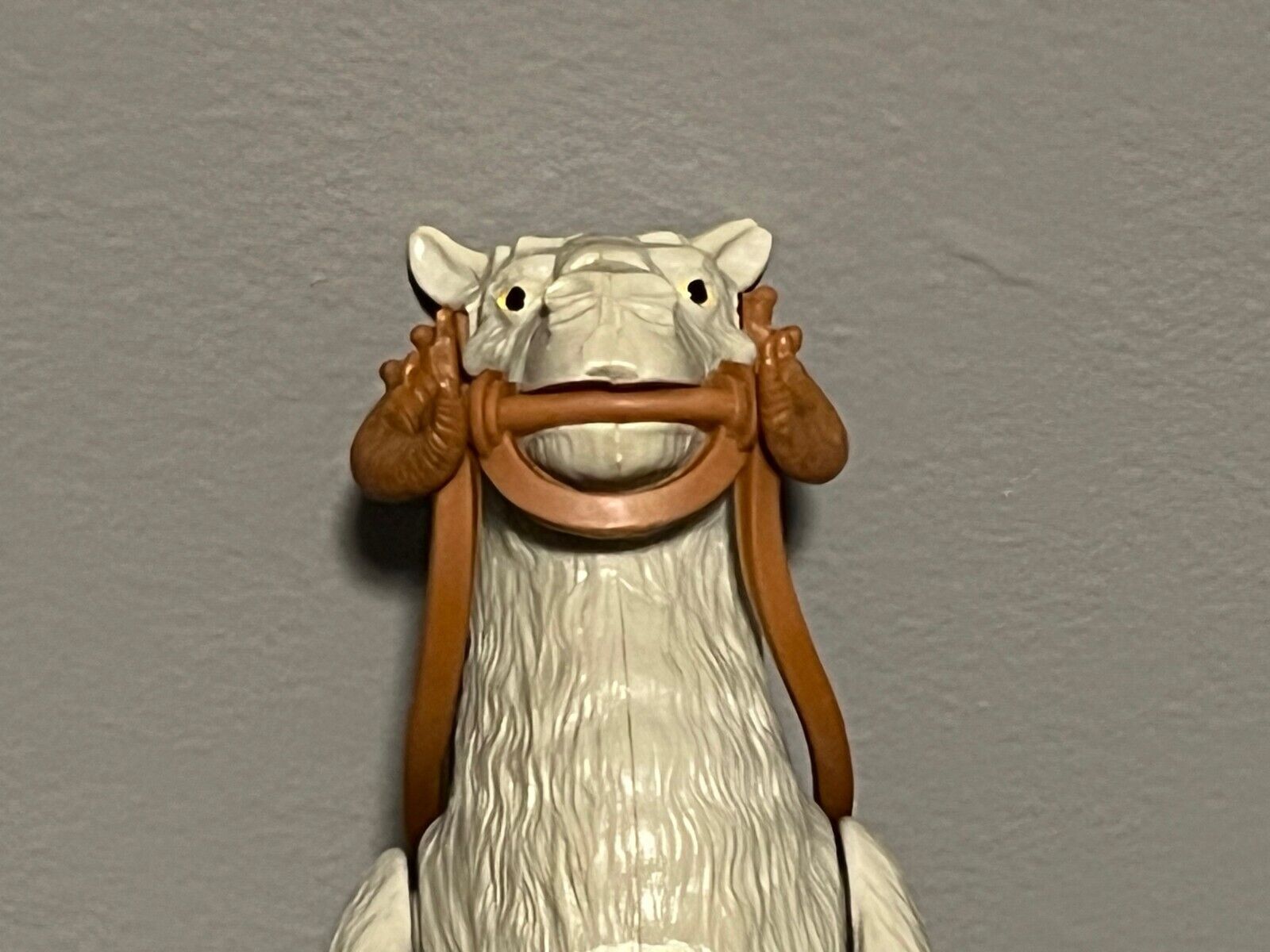 Tauntaun (closed belly) sold