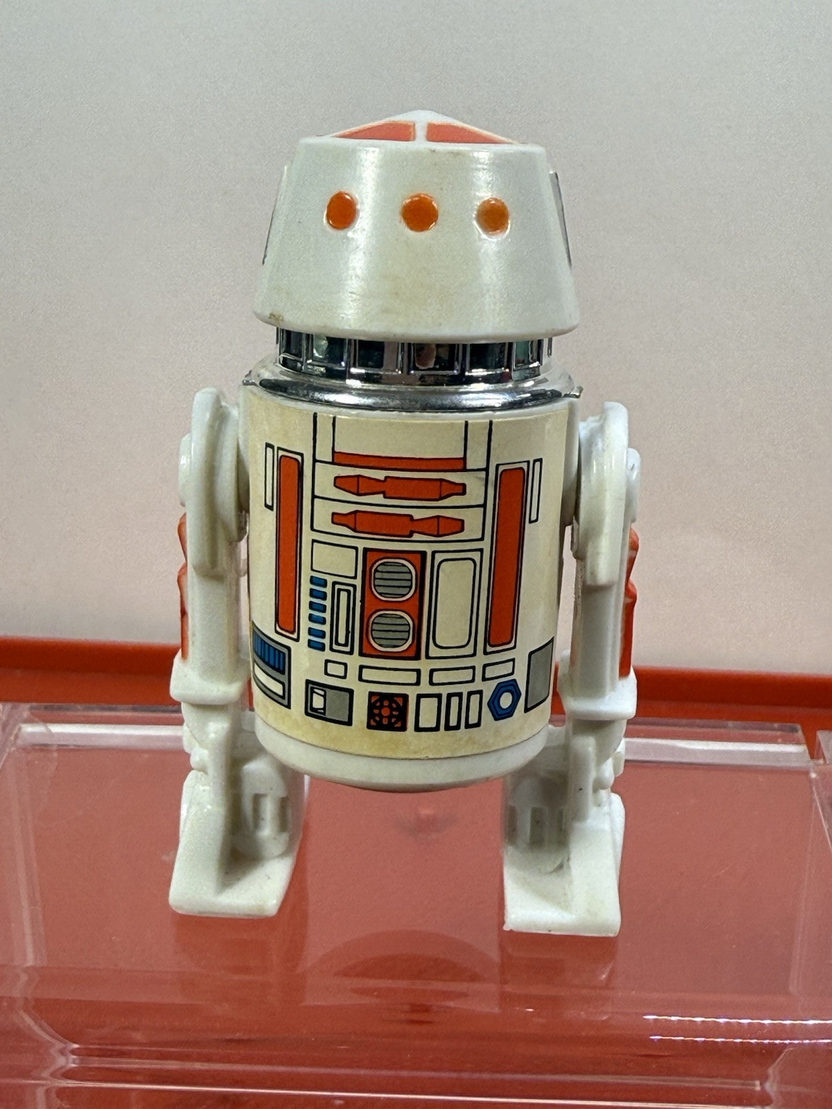 R5-D4 (Arfive-Defour) sold