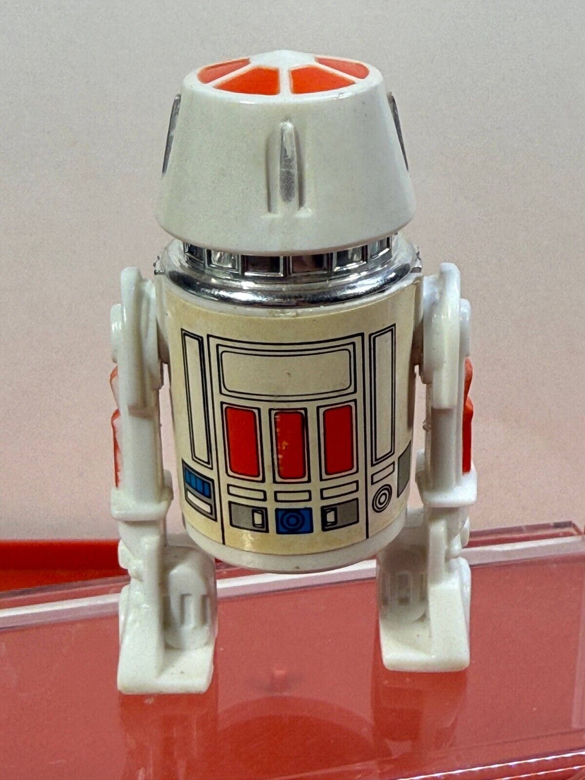 R5-D4 (Arfive-Defour) sold